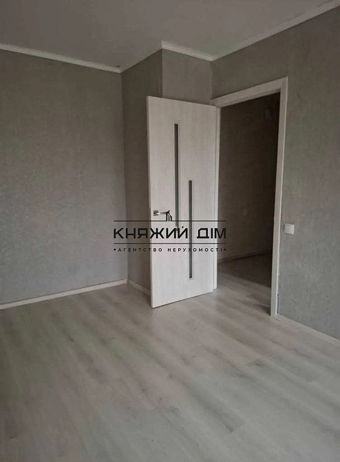 Продаж Квартира 1-кімнатна, 2/2 поверх на Коллекторная ул. Київ - фото 3