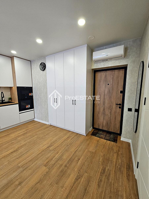 Продаж Квартира 1-кімнатна, 17/20 поверх на вул. Олександра Олеся Kiev - photo 2