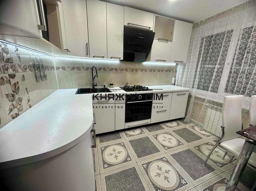 Оренда Квартира 3-кімнатна, 14/14 поверх на Флоренции ул. Киев - изображение 7