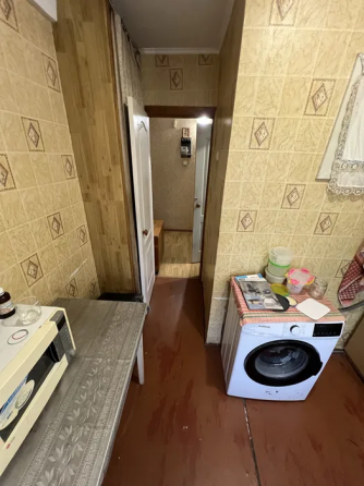 Продаж Квартира 1-кімнатна, 6/9 поверх на Жуля Верна, 13б Київ