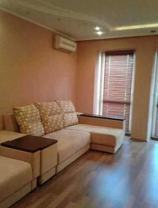 Оренда Квартира 1-кімнатна, 16/20 поверх на Юрія Литвинського, 12 Киев - изображение 1