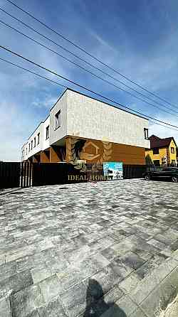 Продаж Будинок 4-кімнатний на Кленовая ул. 