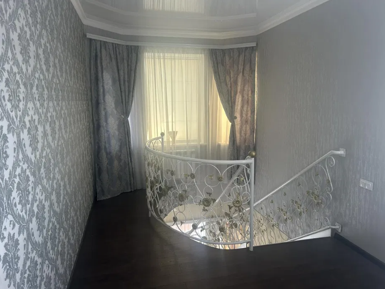 Продам  дом в "Золотом Треугольнике" возле моря (Крыжановка) Одеса - фото 4