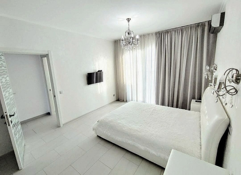 Продаж Квартира 3-кімнатна, 18/22 поверх на Саперно-Слобідська вул., д. 10 Київ - фото 12