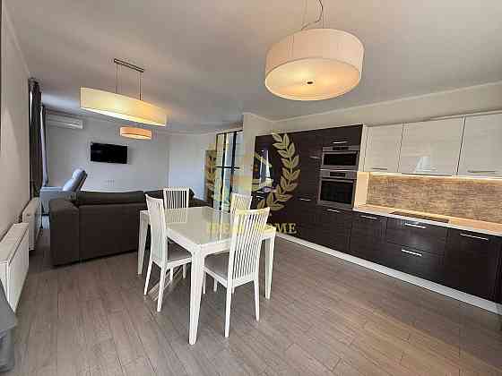 Продам 3-кімнатну квартиру в центрі Киѫва Kiev