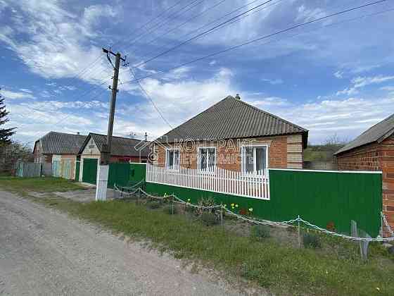 Продаж Будинок 4-кімнатний на вул. пров.Короленка Bohodukhiv