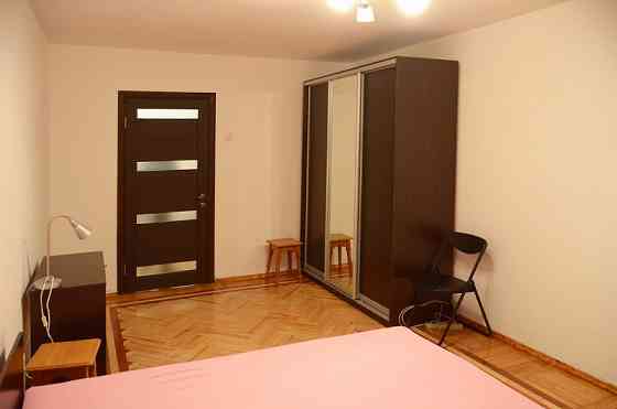 Оренда Квартира 2-кімнатна, 10/14 поверх на вул. Мичурина ул./Ломаківська Киев