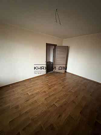 Продаж Квартира 2-кімнатна, 3/25 поверх на Ревуцкого ул. Київ