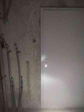 Продаж Квартира 1-кімнатна, 23/25 поверх на Гмирі, 10/40 Київ