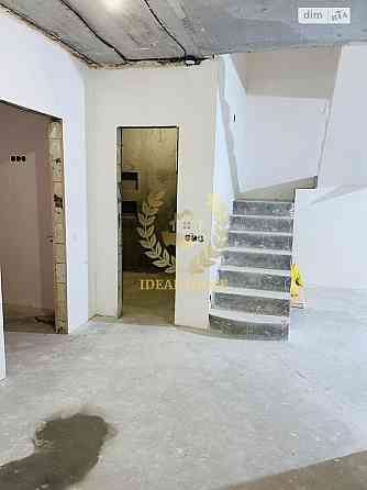 Продаж Квартира 5-кімнатна на Центральная ул., 38А Гора