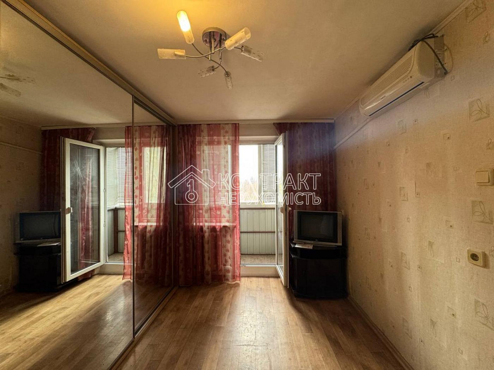 Продаж Квартира 2-кімнатна, 5/5 поверх на вул. Науки Kharkiv - photo 1