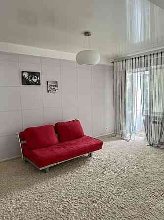 Оренда Квартира 2-кімнатна, 3/5 поверх на Кубанської України, 19 Киев