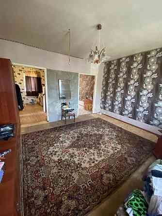 Продаж Квартира 2-кімнатна, 1/1 поверх на вул. абрикосова 