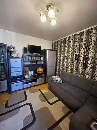 Продаж Квартира 4-кімнатна, 6/8 поверх на вул. Хоткевича Г. Івано-Франківськ