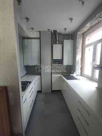 Продаж Квартира 3-кімнатна, 2/7 поверх на вул. Бакуліна Kharkiv