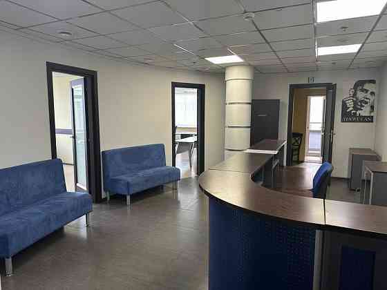 Оренда офісне приміщення на улица Шептицкого Андрея митрополита (Луначарского), д.4 приміщень - 3, поверх - 14/14 Київ