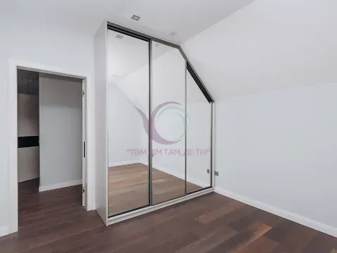 Продаж 2-поверховий   180 кв.м 4 кімн.  Чернівці - фото 7