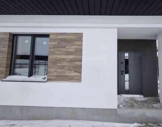 Продаж Будинок на вул. Корнинська Ровно