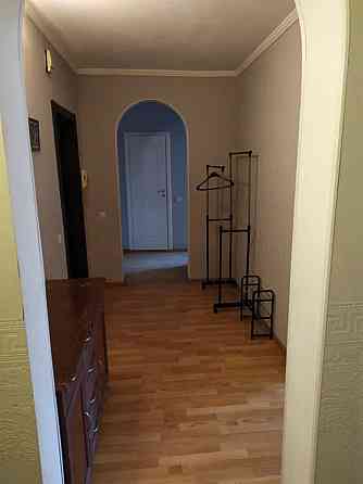 Оренда Квартира 3-кімнатна, 2/11 поверх на проспект Воскресенський, 13/2 Київ