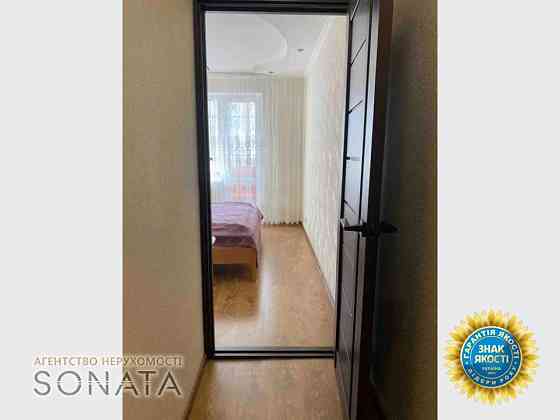 Продаж Квартира 3-кімнатна, 8/9 поверх на вул. Припортова, 14 Черкаси