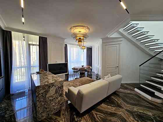 Продаж Квартира 3-кімнатна, 12/13 поверх на Фортечний тупик вул., д. 7в Киев