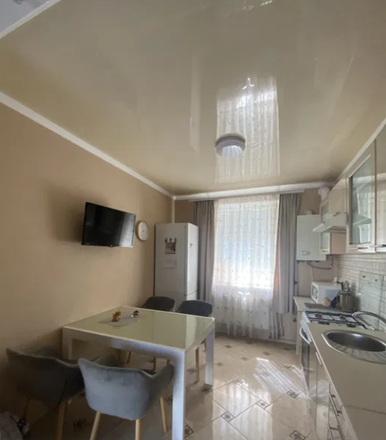 Тишина за городом, город рядом: уютный 2-этажный таунхаус Нерубайське - фото 14