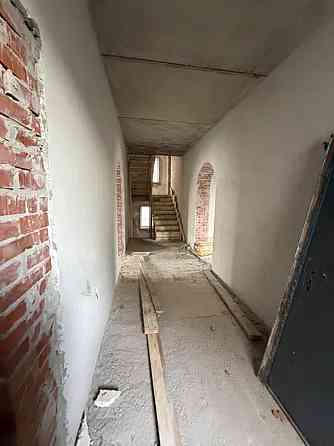 Продаж Будинок Uhryniv