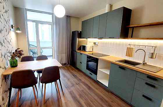 Продаж Квартира 1-кімнатна, 12/25 поверх на Микільсько-Слобідська вул., д. 8 Київ