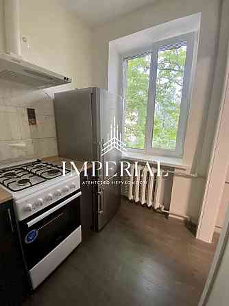 Продаж Квартира 1-кімнатна, 3/3 поверх на вул. Щусєва Киев