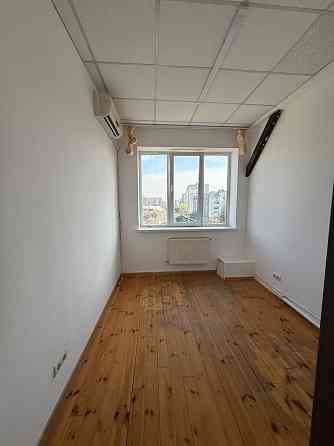 Оренда офісне приміщення на вул. Уманська приміщень - 6, поверх - 5/7 Львів