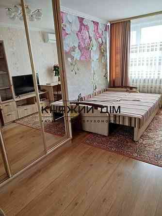 Оренда Квартира 1-кімнатна, 12/16 поверх на Миколи Руденка Киев