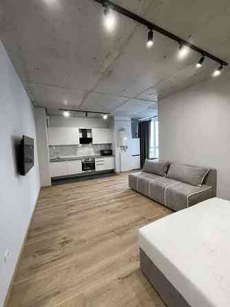 Оренда Квартира 1-кімнатна, 7/11 поверх на ул. Центральная, 21а Киев