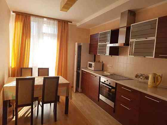 Оренда Квартира 2-кімнатна, 12/15 поверх на ул. Михаила Ломоносова Kiev