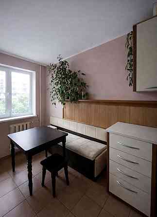 Продаж Квартира 3-кімнатна, 5/12 поверх на Архипенко Александра вул., д. 6-Б Kiev