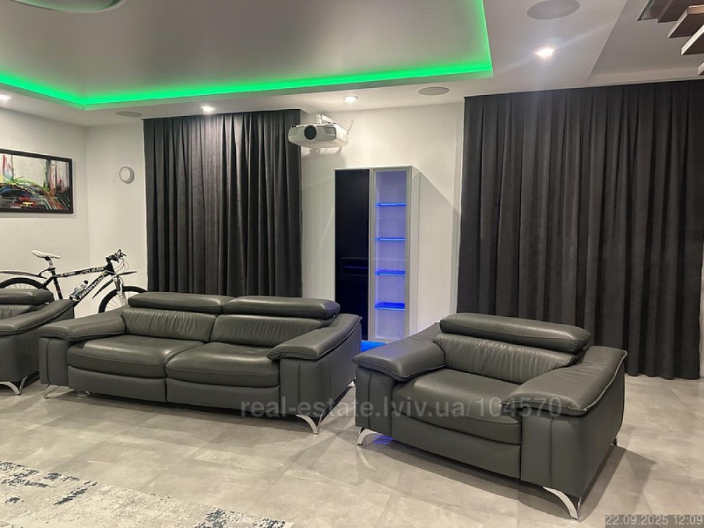 Продаж 4к квартири 165 кв. м Львів - фото 1