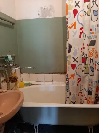 For sale 2-room Apartment 58 sq.m 92 Бригади 33 А Kharkiv