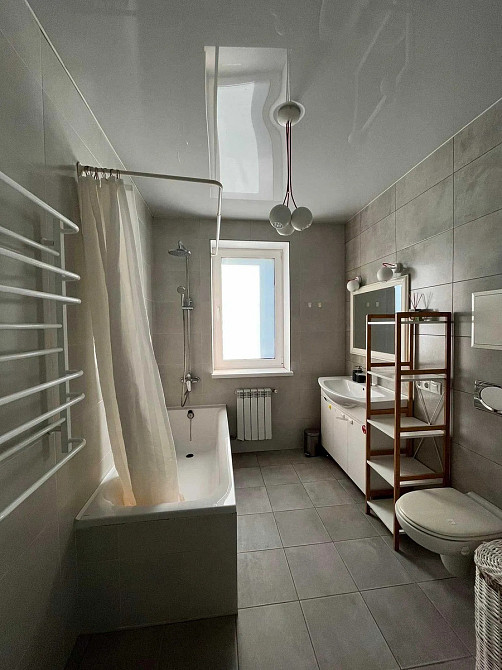 Оренда Квартира 2-кімнатна, 2/8 поверх на вул. Гетьманська, 1А Киев - изображение 9