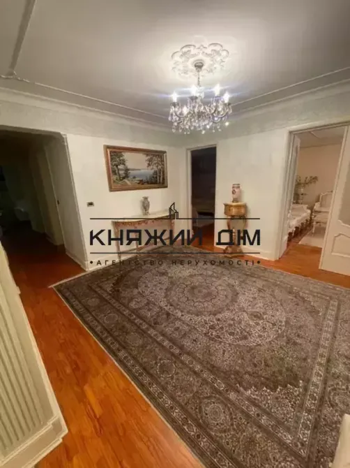 Простора трикімнатна квартира в престижному центрі Києва. №21145306 Київ - фото 3