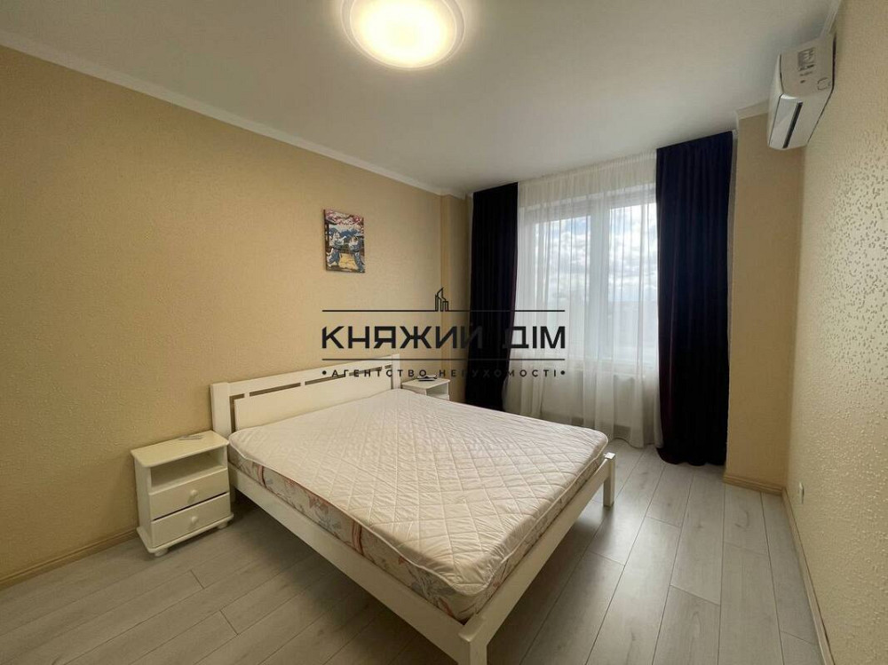 Оренда Квартира 2-кімнатна, 22/25 поверх на Академика Глушкова просп. Киев - изображение 2