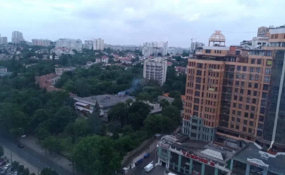 Оренда Квартира 3-кімнатна, 17/22 поверх на Генуэзская ул., 5 Одесса - изображение 2