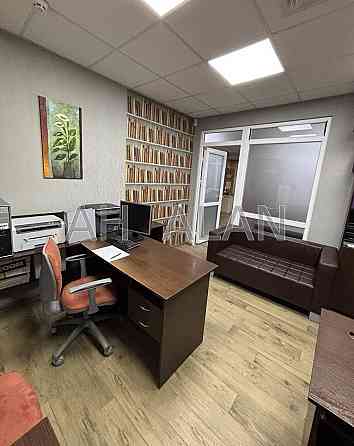 Оренда Будинок 3-кімнатний на Гончара Олеся вул., 35 Київ