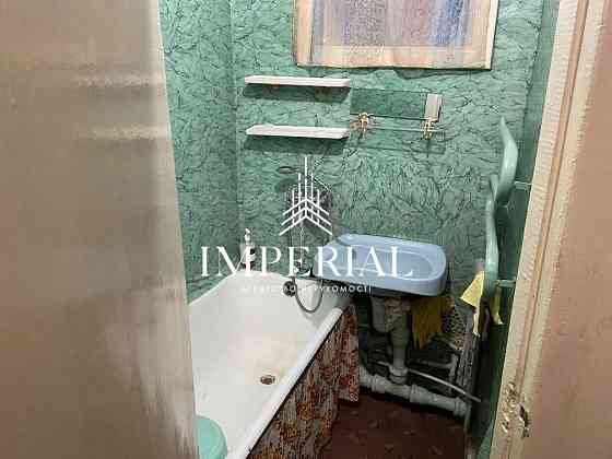 Продаж Квартира 2-кімнатна, 5/5 поверх на вул. Чорних Запорожців Київ