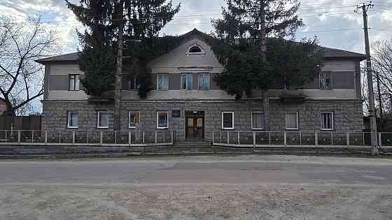 Продаж приміщення вільного призначення на Червоних Партизанів 