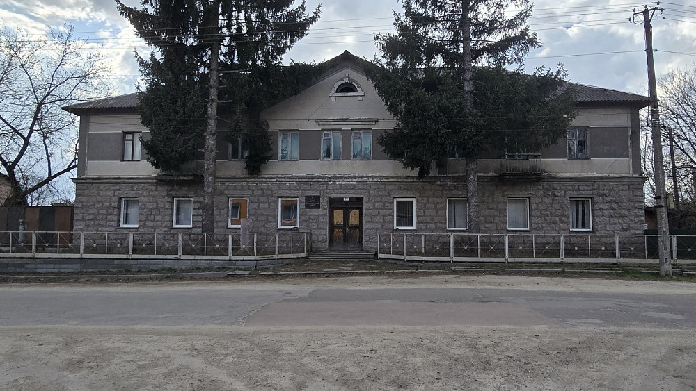 Продаж приміщення вільного призначення на Червоних Партизанів  - фото 1