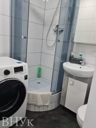 Продаж Квартира 1-кімнатна, 4/5 поверх на Набережна ім.В.Стефаника Івано-Франківськ