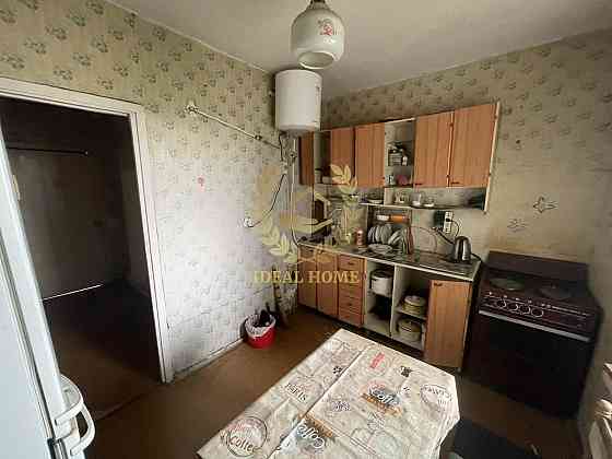 Продаж Квартира 4-кімнатна на Подлесная ул., 6 Київ