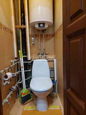 Продаж Квартира 3-кімнатна, 8/9 поверх на вул. Олексіївська Харків