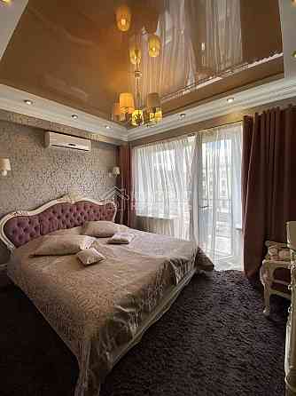 Продаж Квартира 2-кімнатна, 4/5 поверх на вул. Науки Kharkiv