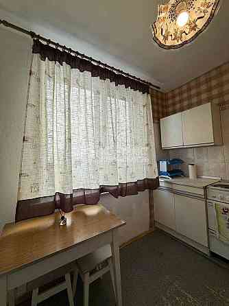 Продаж Квартира 1-кімнатна, 10/12 поверх на вул. Перемоги Kharkiv