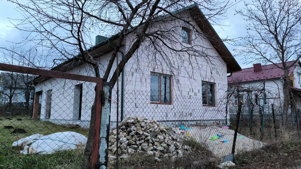 Продаж Будинок на Друга Центральна  - photo 1